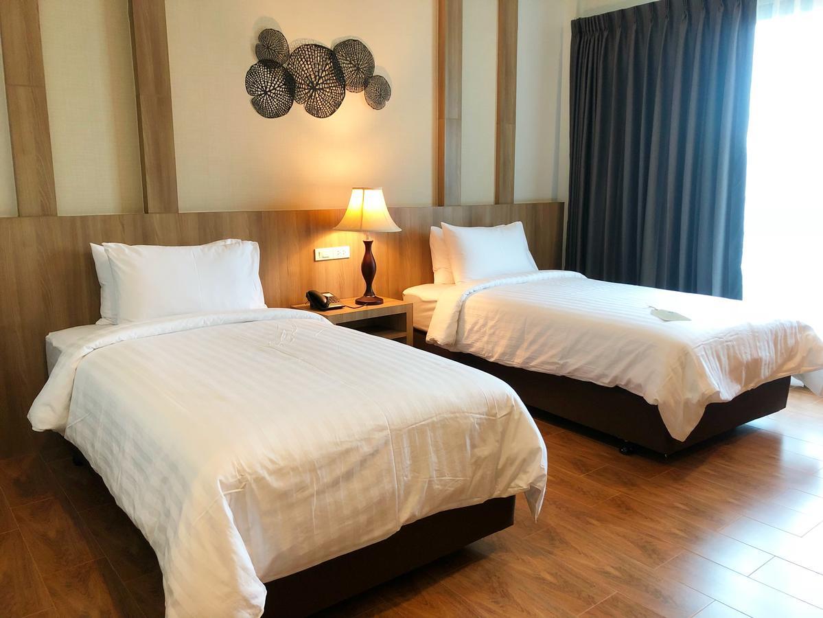 Civilize Hotel Udon Thani Exterior foto